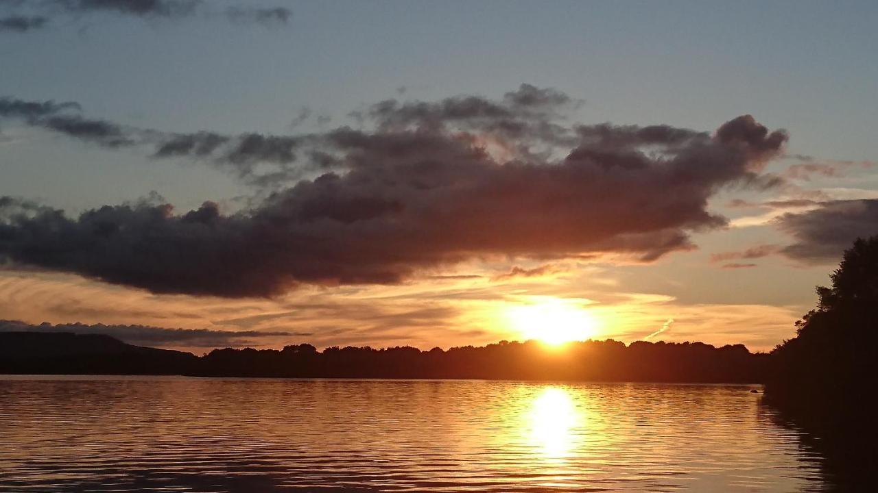 Rossclare Lodge Enniskillen Bagian luar foto