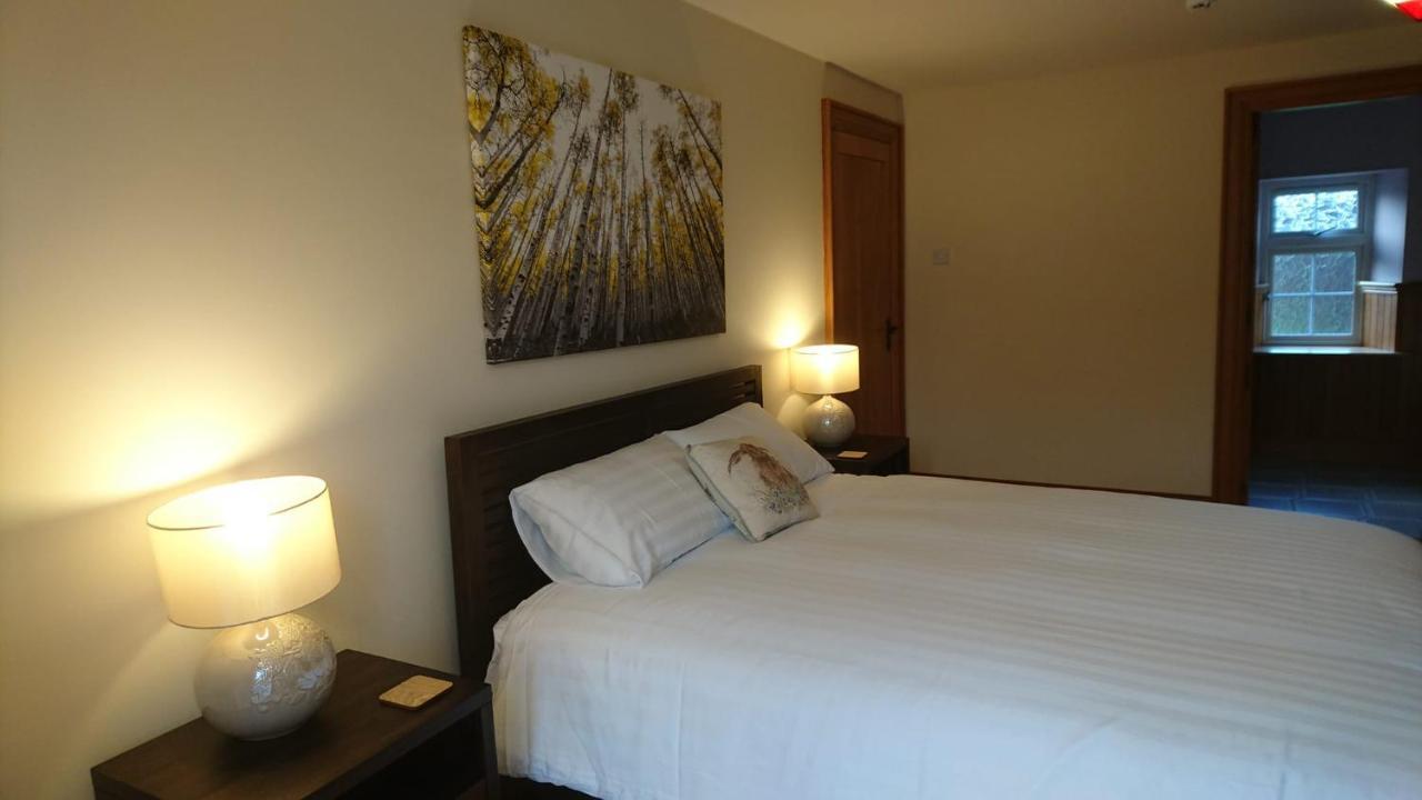 Rossclare Lodge Enniskillen Bagian luar foto